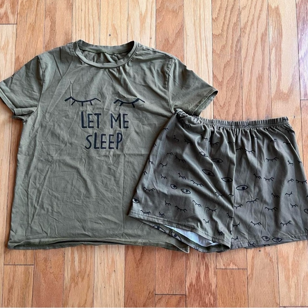 Kids Pajama Set “Let Me Sleep”